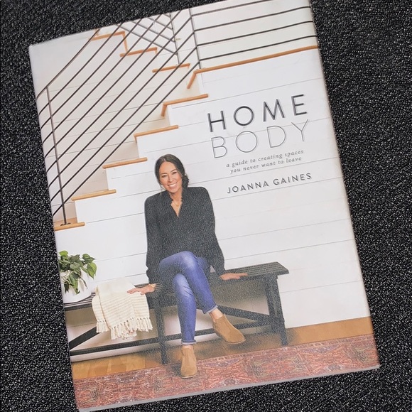 Joanna Gaines Other - Joanna Gaines Coffee table book